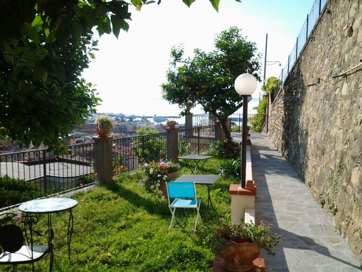 La Casa Del Sole Otel Sanremo Dış mekan fotoğraf