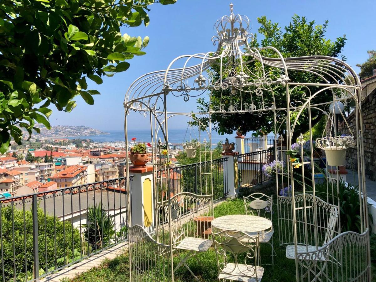 La Casa Del Sole Otel Sanremo Dış mekan fotoğraf